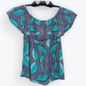 Joy Joy Off the shoulder Leaf Print Ruffle Top. Sz S